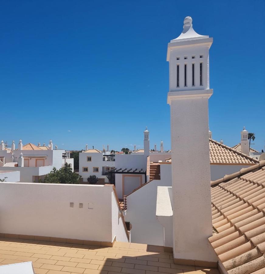 Cabanas De Tavira Gomeira, 2 Bedroom, 3 Terraced Penthouse With Seaview, 300M From The Sea Exterior foto